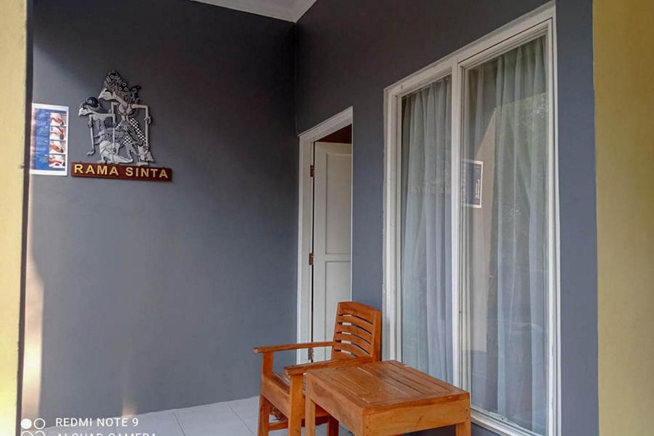 Rama Shinta Homestay Near Gembira Loka Zoo Redpartner Yogyakarta Exterior foto