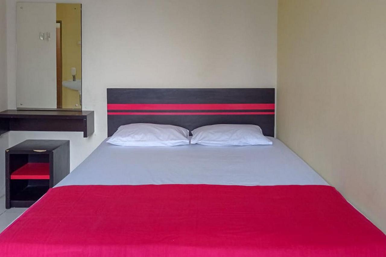 Rama Shinta Homestay Near Gembira Loka Zoo Redpartner Yogyakarta Exterior foto